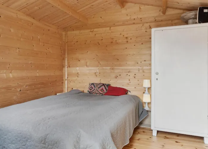 Cozy In With Wifi * Vig